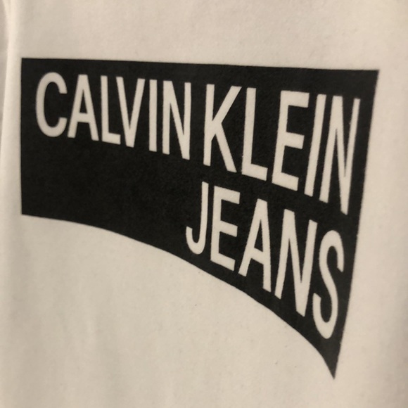 Calvin Klein white crewneck - Picture 4 of 4